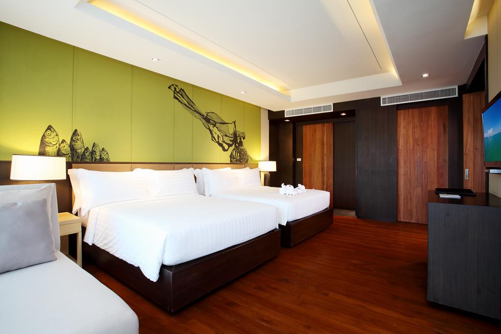 Graceland Khaolak Beachfront Resort Као Лак Екстериор снимка