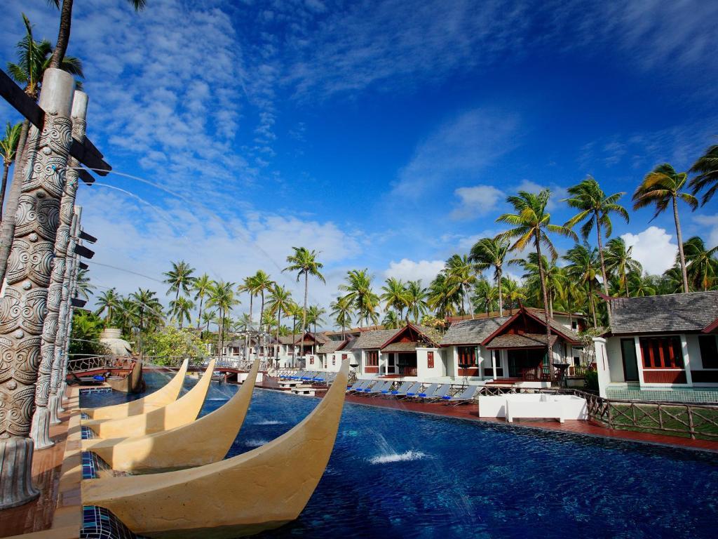Graceland Khaolak Beachfront Resort Као Лак Екстериор снимка