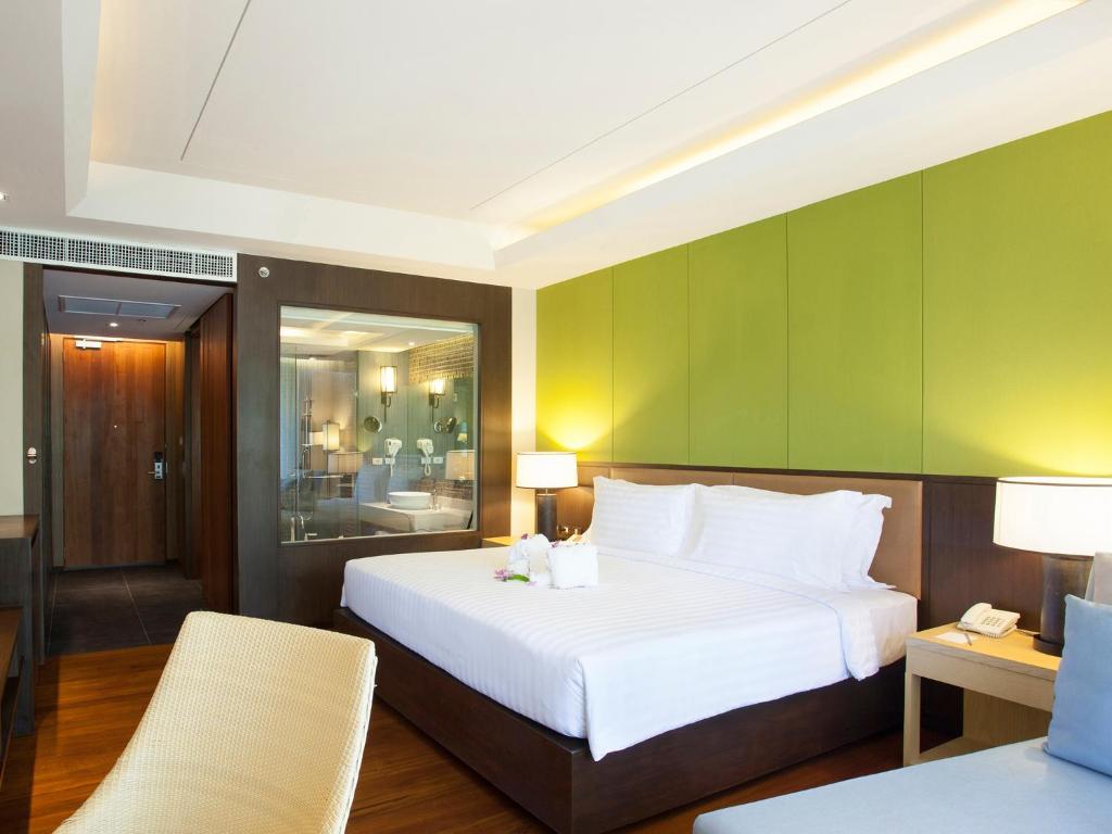 Graceland Khaolak Beachfront Resort Као Лак Стая снимка