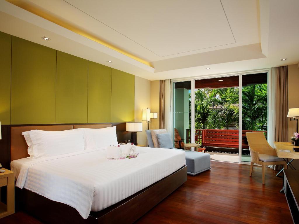 Graceland Khaolak Beachfront Resort Као Лак Стая снимка